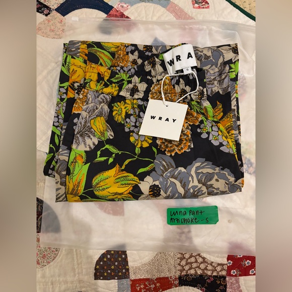 WRAY Luna Pant in Artichoke - Picture 7 of 7